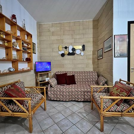 Casa Vacanza Rita มารินาดิเปสโคลูเซ ภายนอก รูปภาพ