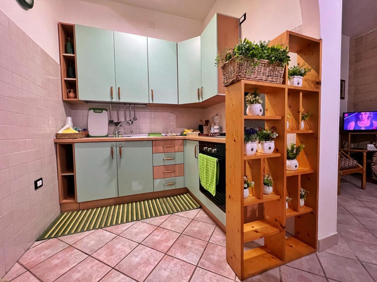 Casa Vacanza Rita มารินาดิเปสโคลูเซ ภายนอก รูปภาพ
